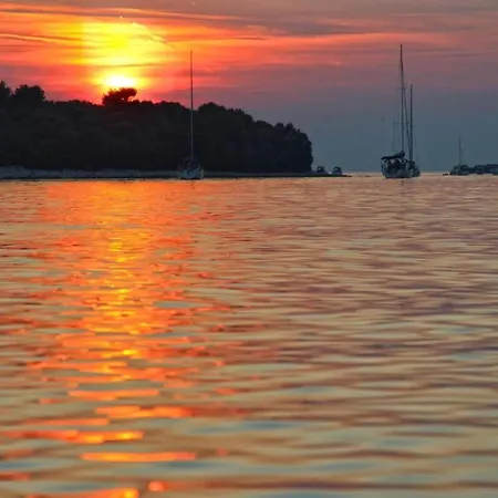 In Near Volme アパート *