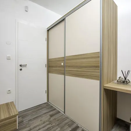 Apartman In Near Volme