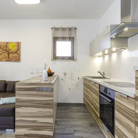 アパート In Near Volme *